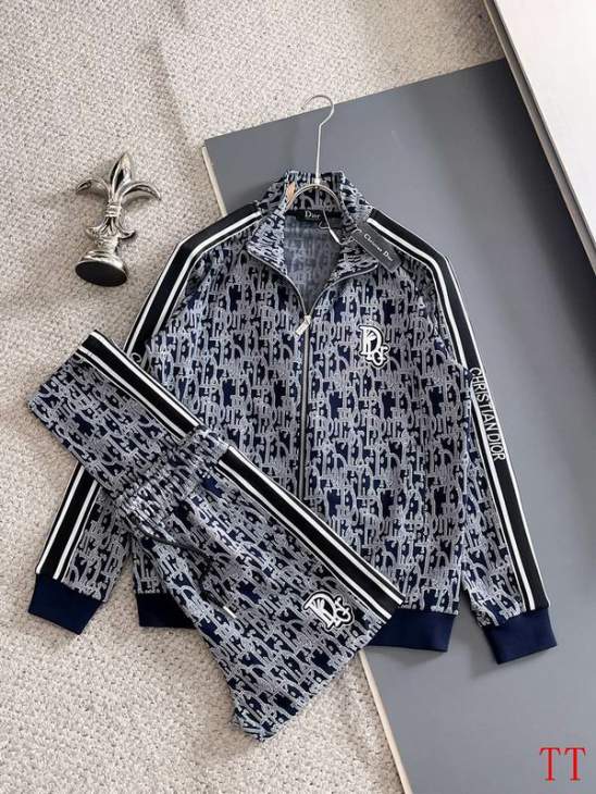 Picture of Dior Sweater Suits _SKUDiorM-3XL20tr21538443